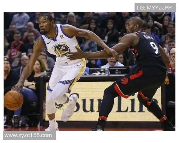 勇士杜兰特与猛龙莱昂纳德的巅峰对决引发的篮球热潮与传奇故事